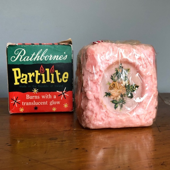 MCM Rose PartiLite Candle - Picture 2 of 15